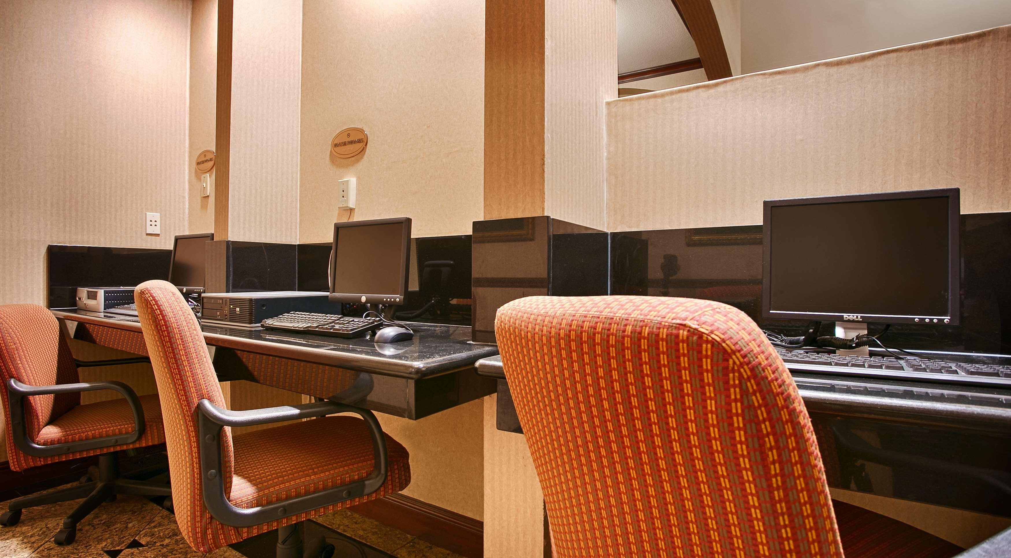 Best Western Plus Waco North Exterior photo