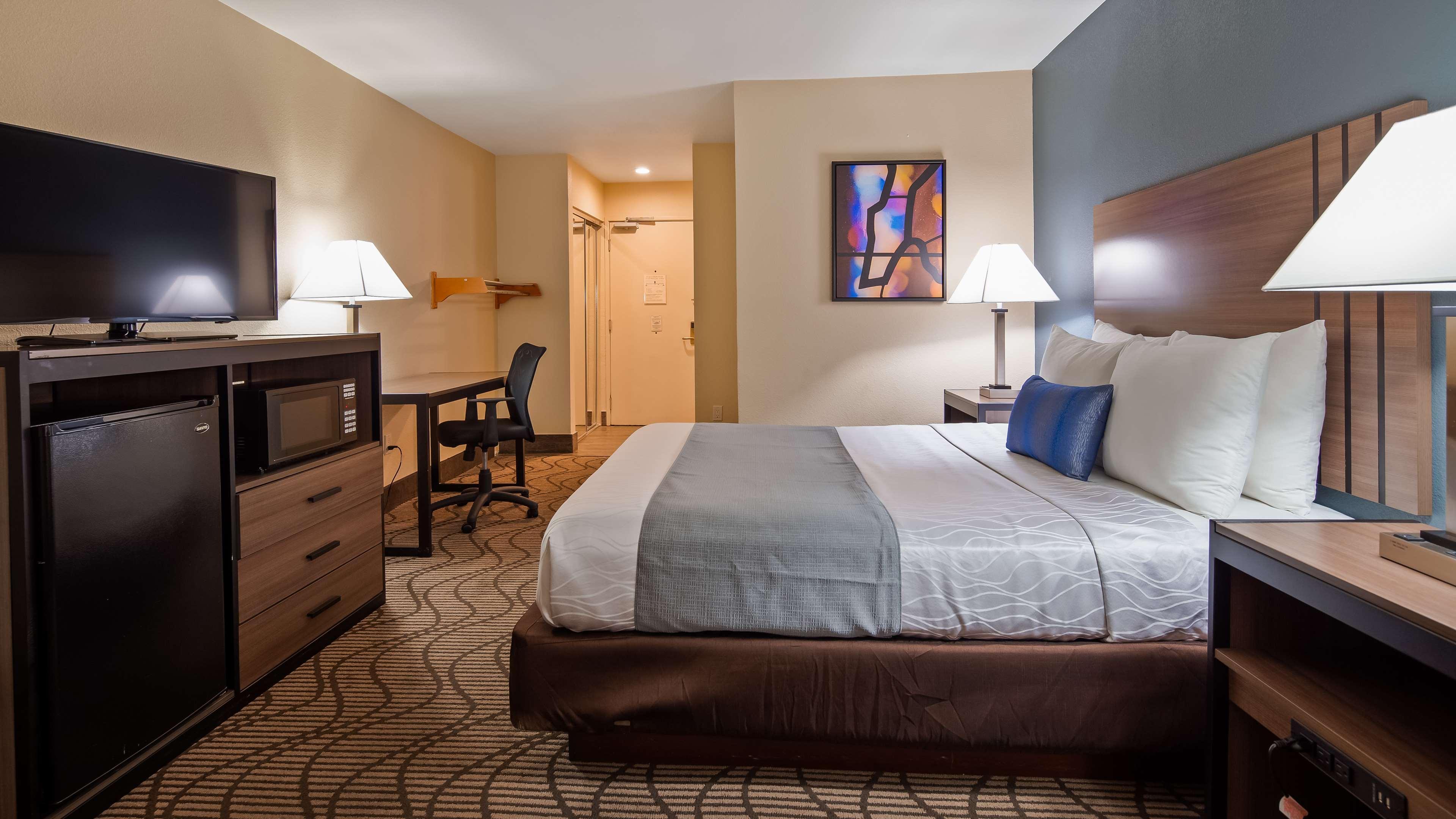 Best Western Plus Waco North Exterior photo