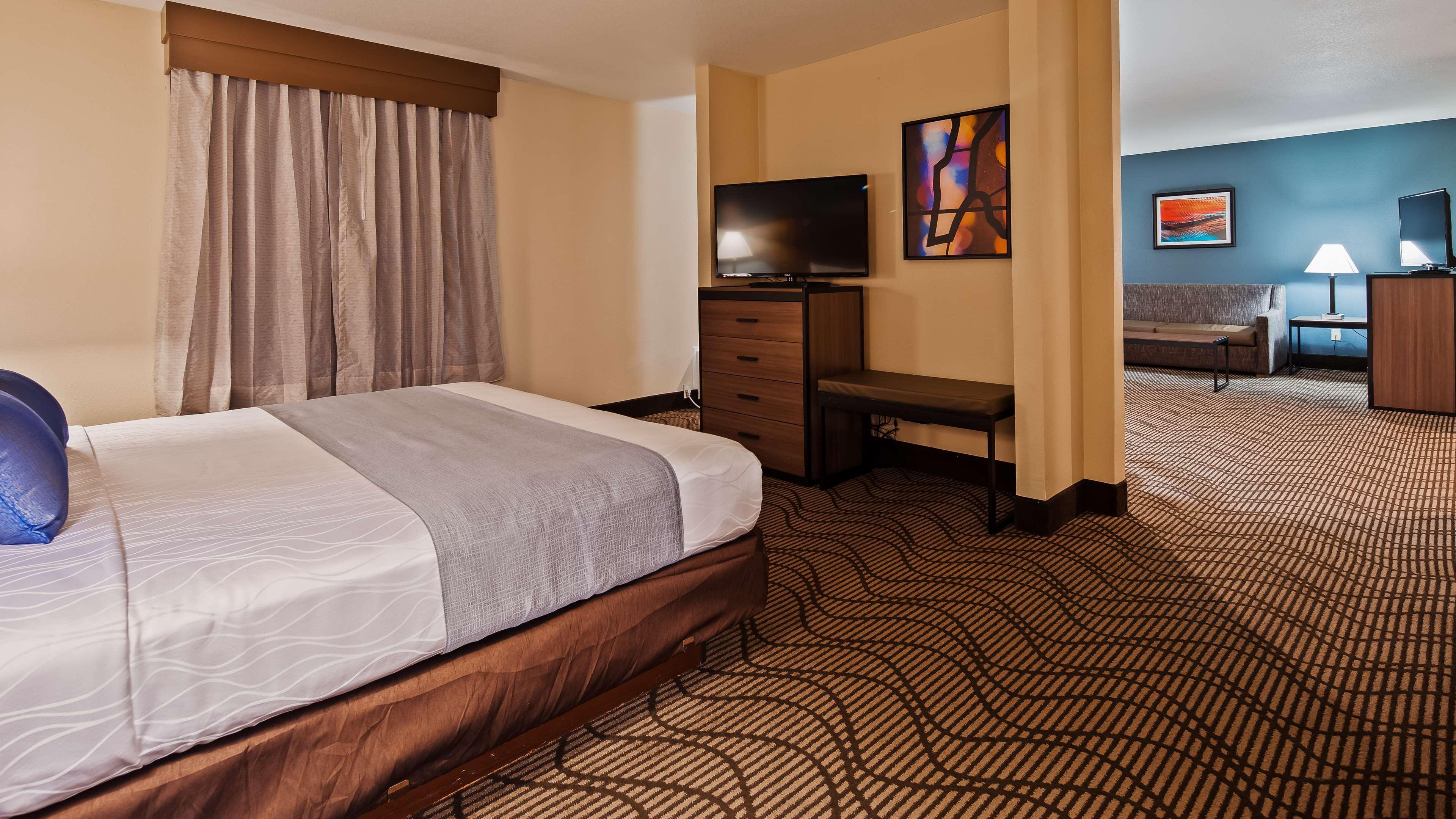 Best Western Plus Waco North Exterior photo