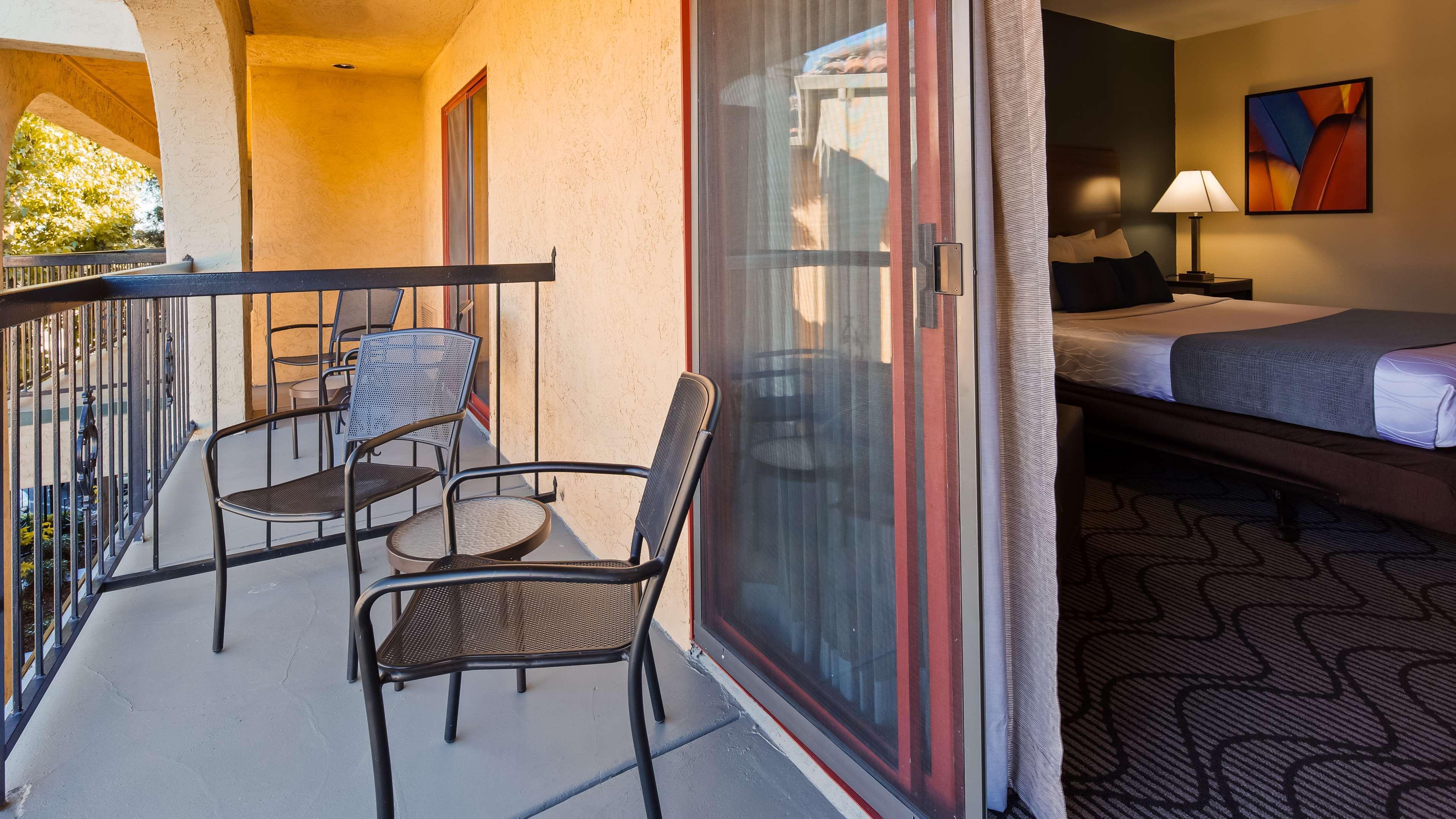 Best Western Plus Waco North Exterior photo