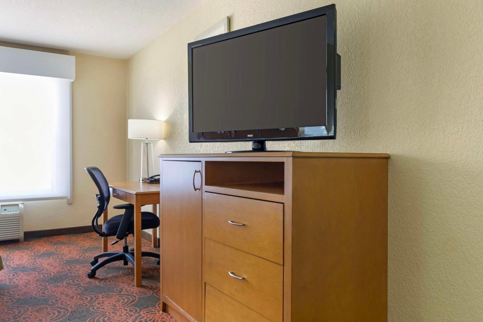 Best Western Plus Waco North Exterior photo