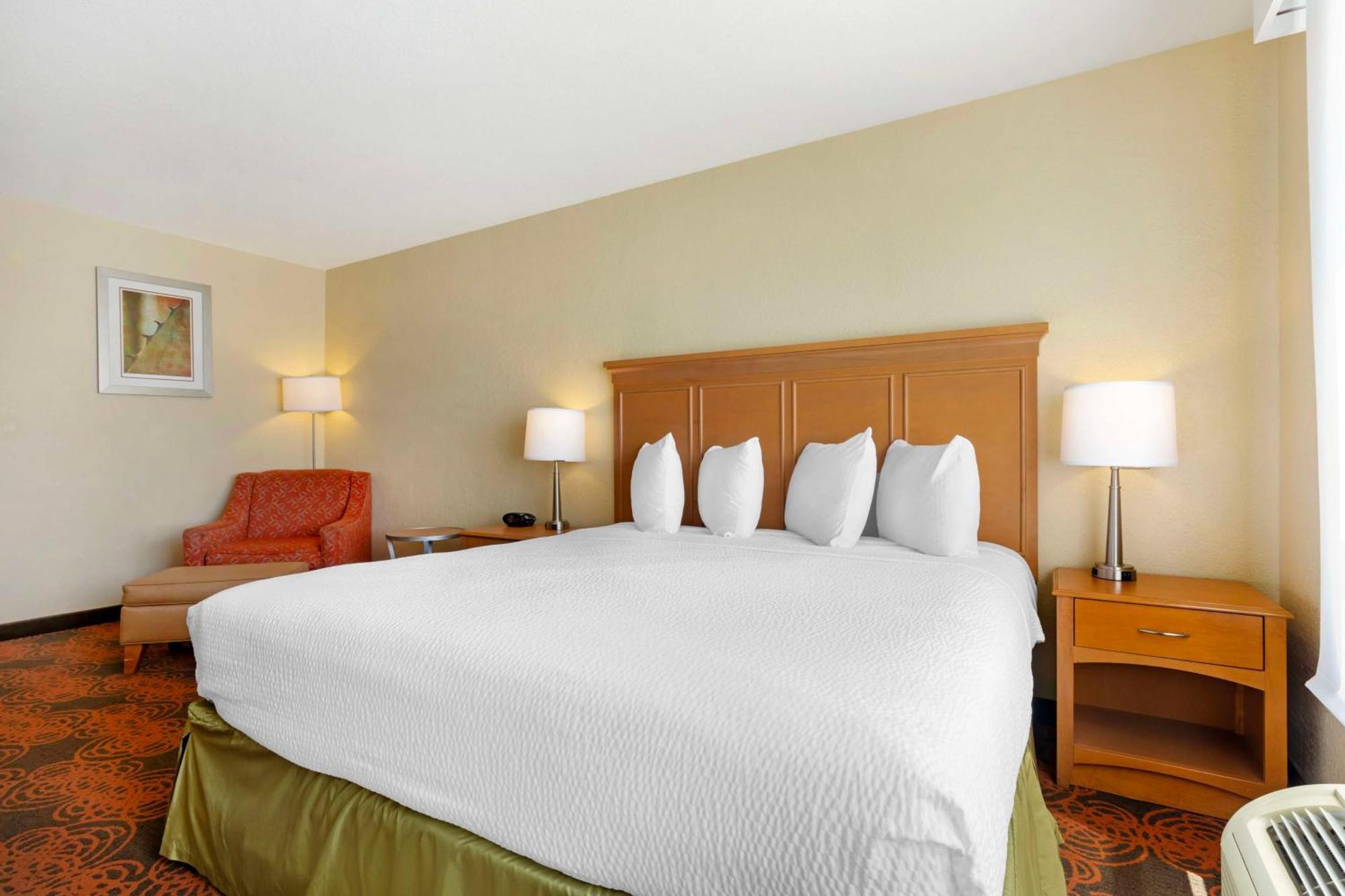 Best Western Plus Waco North Exterior photo